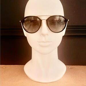 Ray-Ban Women's Black Frame with Gradient Smoke Lenses Sunglasses 4292N